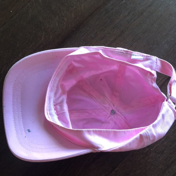 Solid pink hat - Picture 4 of 4